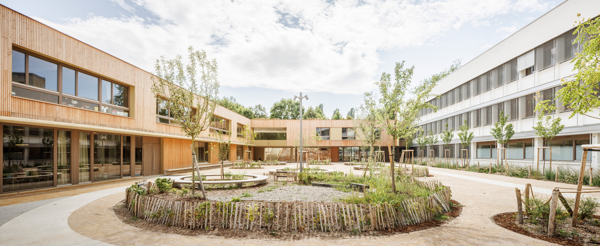 Photo - DWPA_GS_CLAIRE_ROMAN_HD-6