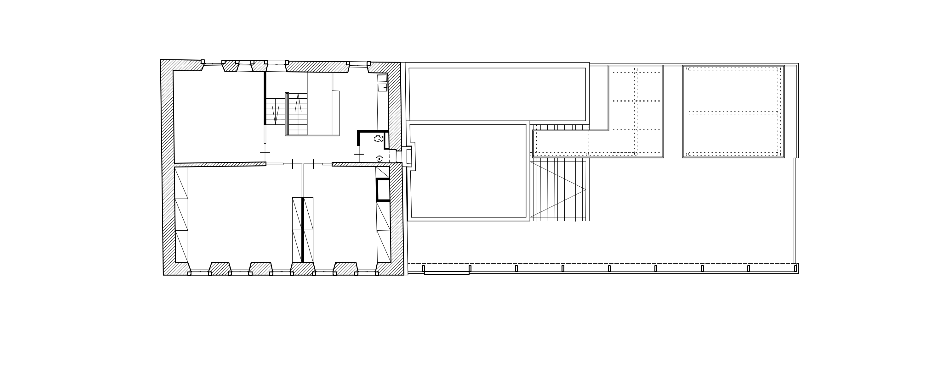 Photo - Maison de maître et locaux techniques - plan R+1